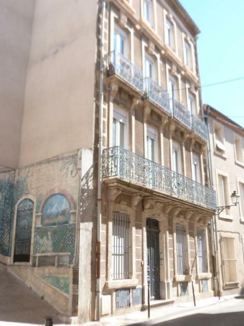 A L'Ombre De La Cathedrale Apartamento Narbona Exterior foto